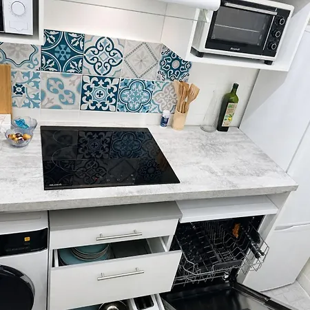 Apartment Retreat 2